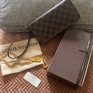 Louis Vuitton Insolite wallet/clutch